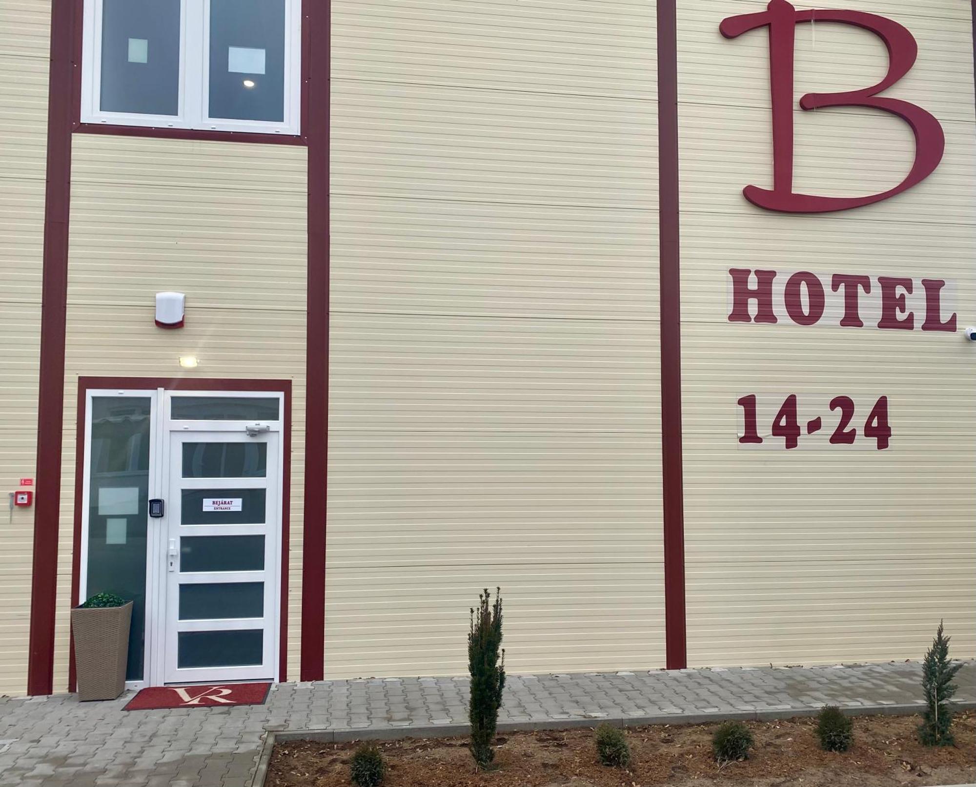 Vecsesi Rendezvenykoezpont Es Panzio Bed & Breakfast Luaran gambar